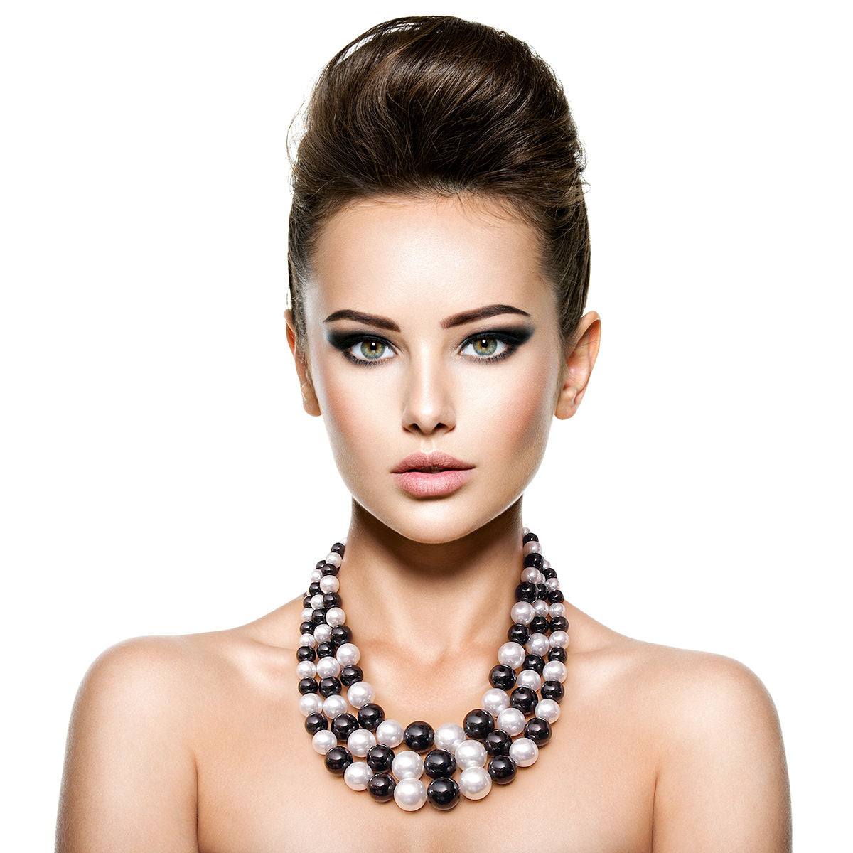 Black and White Multi Strand Pearl Necklace Set - Premium Wholesale Jewelry from Pinktown - Just $12! Shop now at chiquestyles