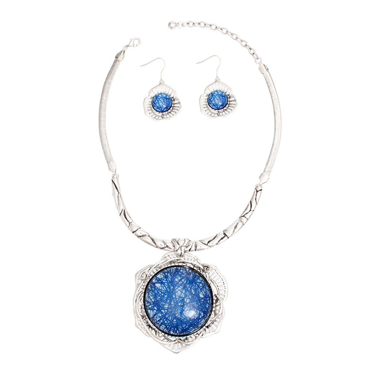 Necklace Royal Blue Flower Pendant Burnished Set - Premium Wholesale Jewelry from Pinktown - Just $25! Shop now at chiquestyles