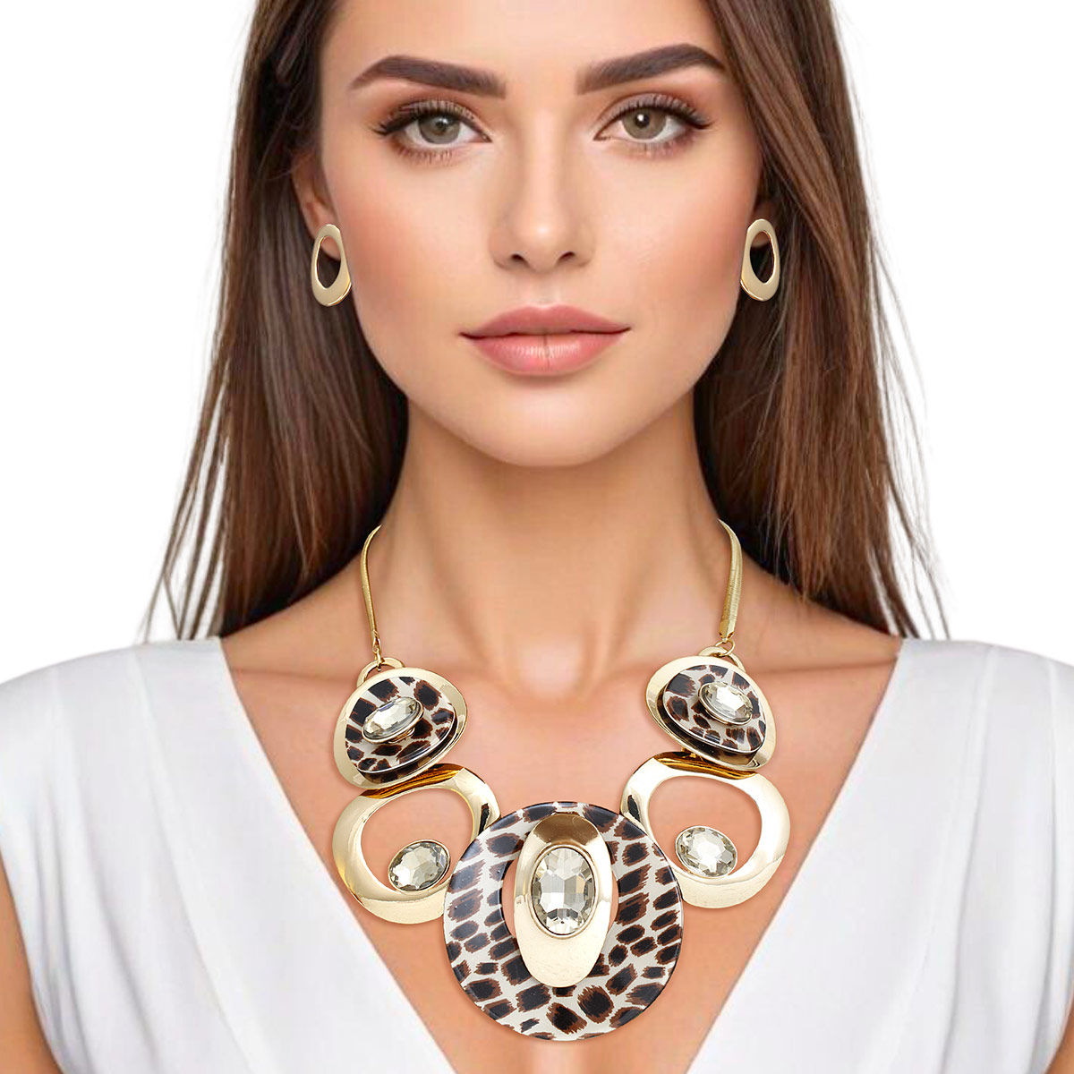 Necklace Gold Leopard Circular Bib for Women - Premium Wholesale Jewelry from Pinktown - Just $23! Shop now at chiquestyles