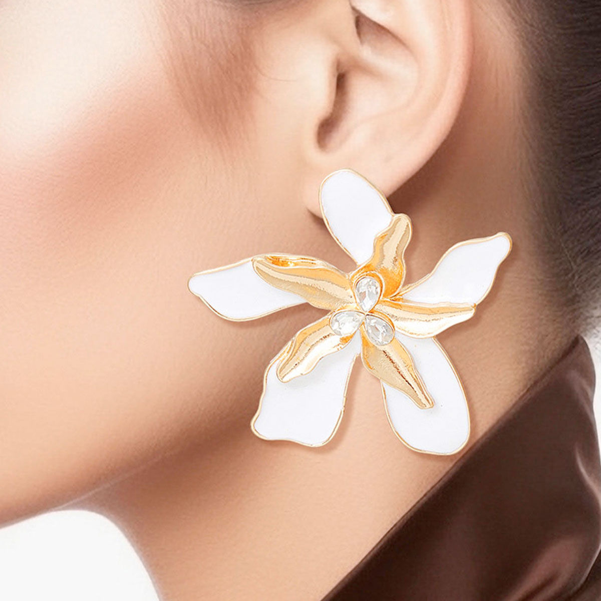 Studs White Gold Tropical Flower Earring for Women - Premium Wholesale Jewelry from Pinktown - Just $13! Shop now at chiquestyles