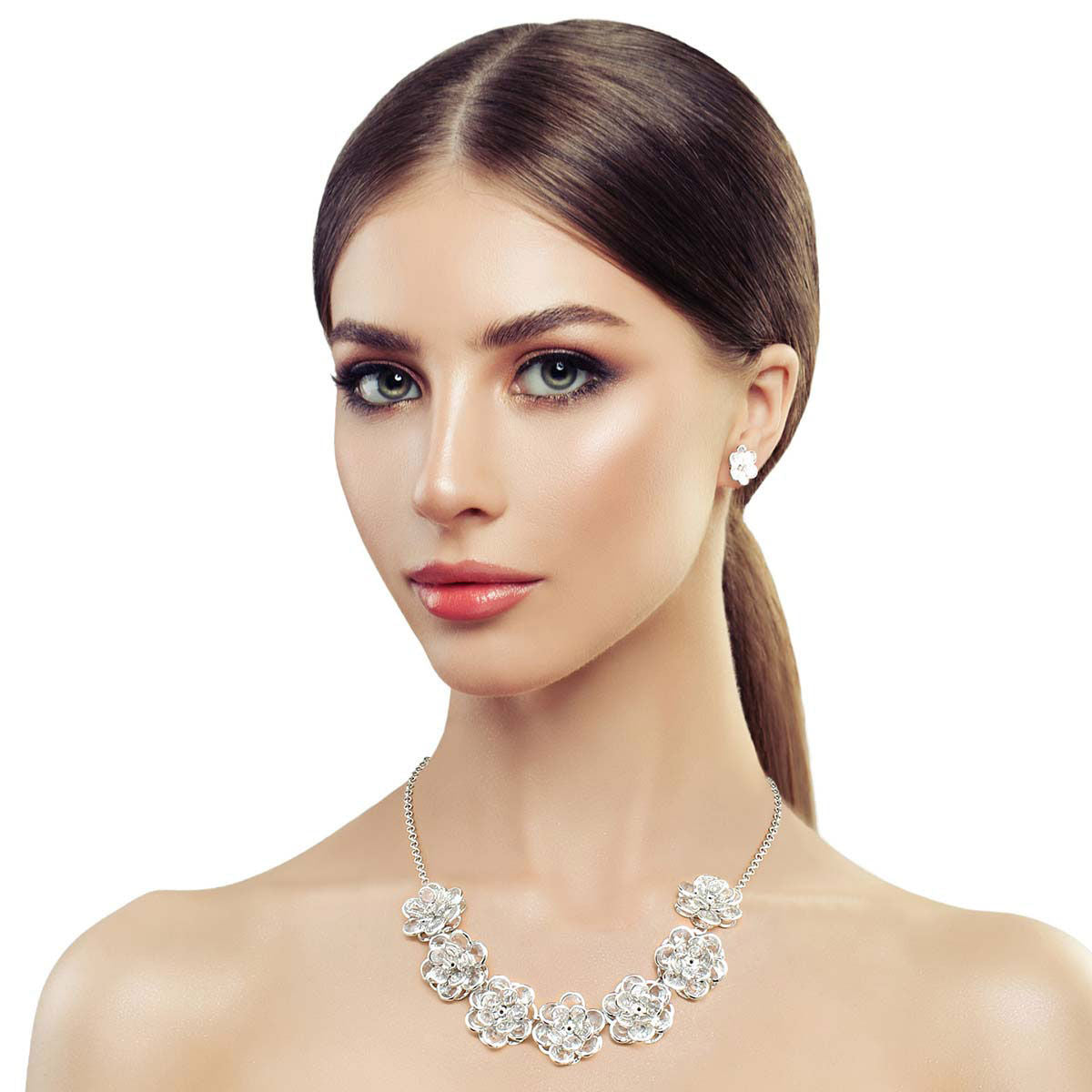 Silver Glass 3D Flower Collar Set|18 inches - Premium Wholesale Jewelry from Pinktown - Just $16! Shop now at chiquestyles