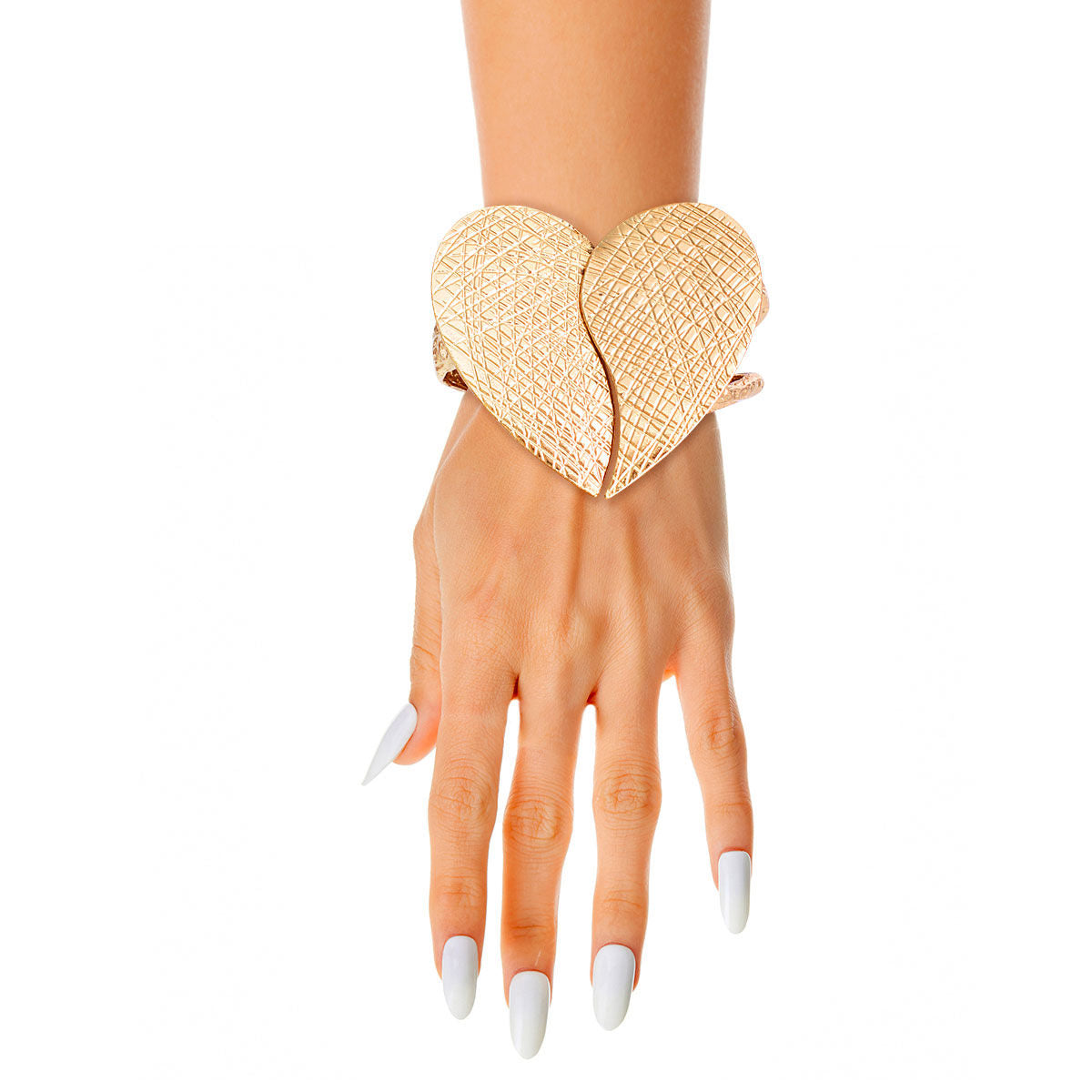 Gold Scratched Heart Chunky Cuff|8 inches - Premium Wholesale Jewelry from Pinktown - Just $17! Shop now at chiquestyles