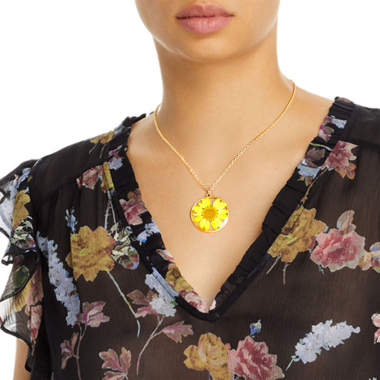 Yellow Daisy Dried Flower Necklace|16.5 + 3 inches - Premium Wholesale Jewelry from Pinktown - Just $7! Shop now at chiquestyles